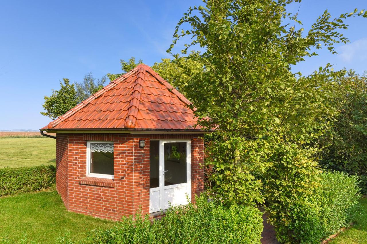 Ferienwohnungen Im Haus Flinthoern Neuharlingersiel Eksteriør billede