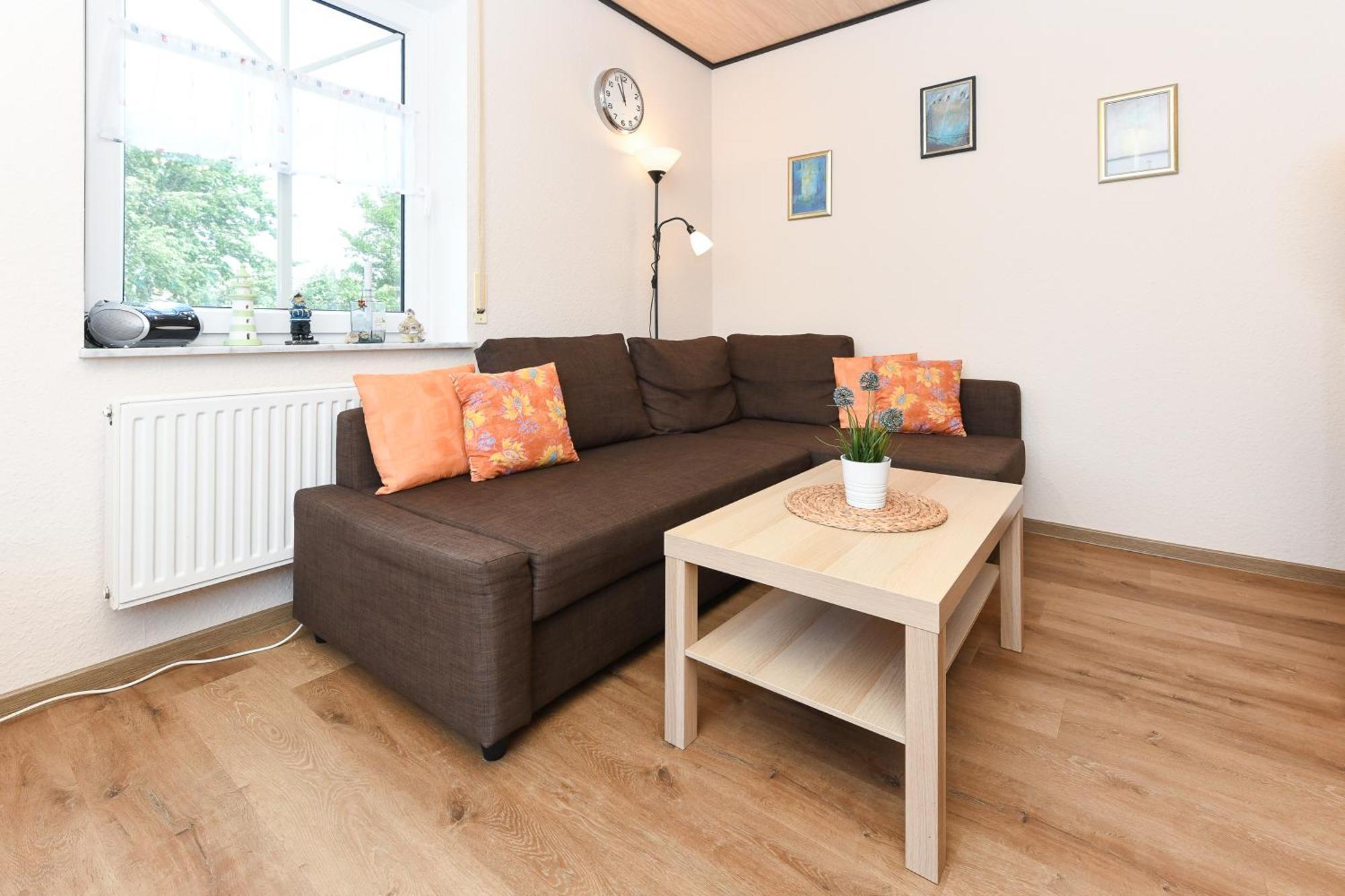 Ferienwohnungen Im Haus Flinthoern Neuharlingersiel Eksteriør billede